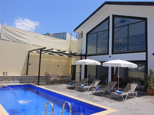  gece  -  Kasım
  | Kalkan İncebel'de Jakuzili Muhafazakar Villa: Doğa İçinde Huzurlu Tatil